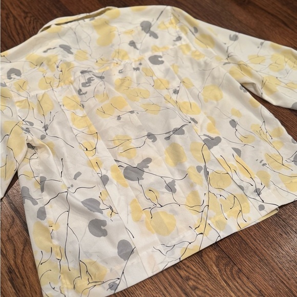Dior Vintage Classic Feminine Button Up Yellow and Gray Patterned Blouse Size 6 - Picture 5 of 7
